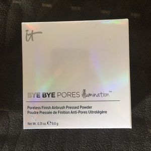 It Cosmetics Bye Bye Pores Illuminating Powder